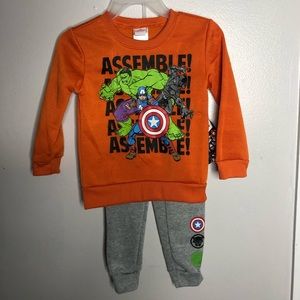 Marvel Avengers Boys Shirt and Pants Matching Set Size 4 NWT